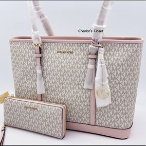 🌸NeW! Michael Kors Tote Set